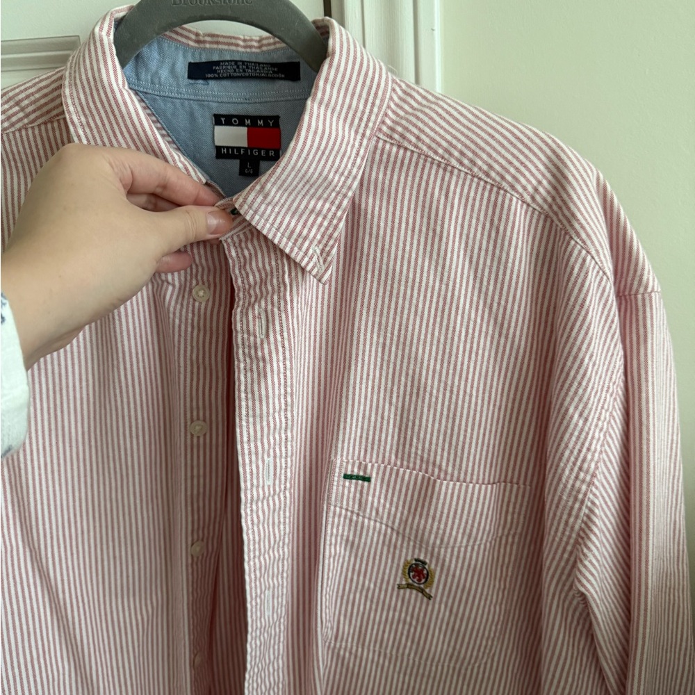 Tommy Hilfiger Men's Red and White Striped Shirt